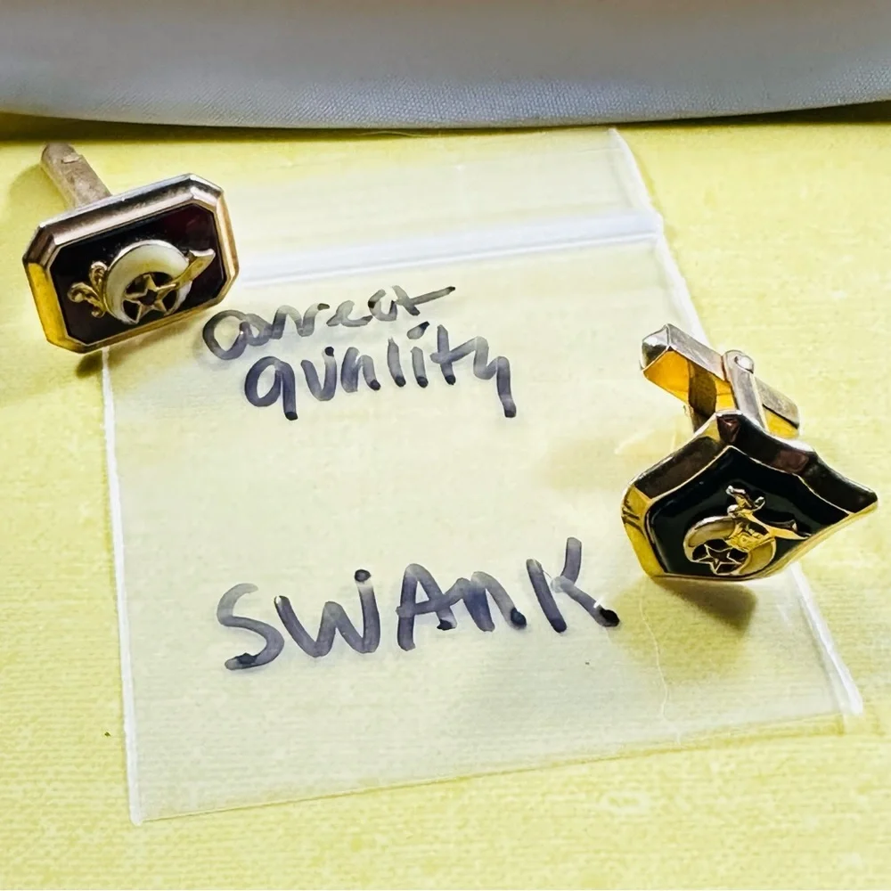 Epic cool pair of swank free mason Shriner vintage men cufflinks mixed set